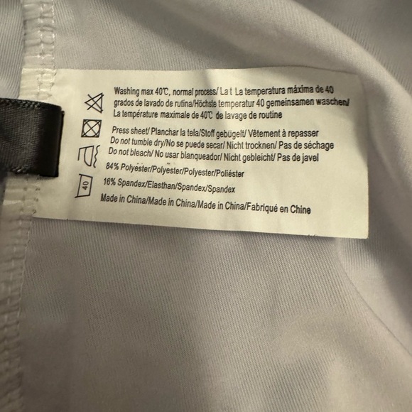 Avidlove Leaf Print High-Waisted Bikini Bottom NWOT - Picture 9 of 9